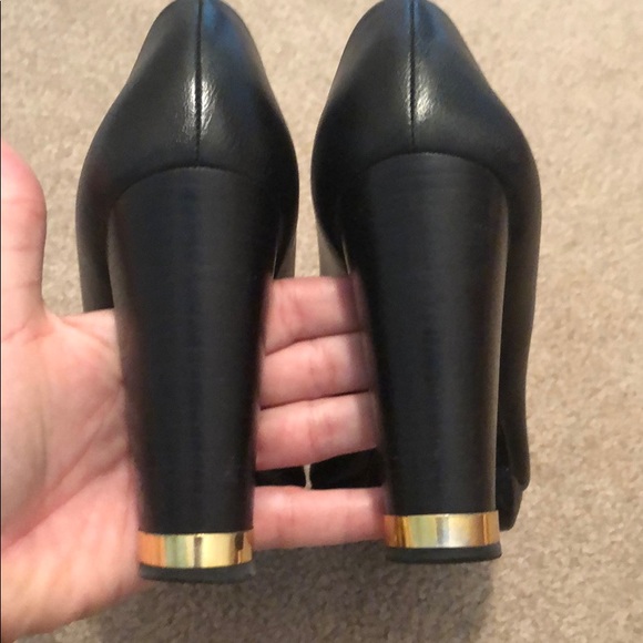Tory Burch Heels - Picture 2 of 10